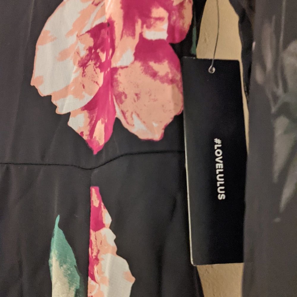 Black Foral Dress NWT - Picture 4 of 5
